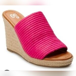 NWT SO Pink Ribbed Espadrille Wedge Slide Sandals, Size 7.5 Brand New!